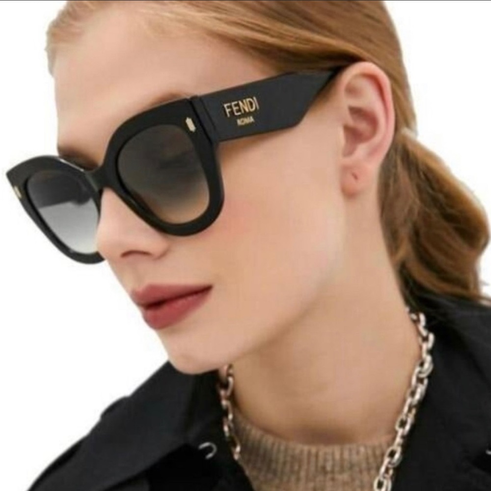 Fendi Roma sunglasses